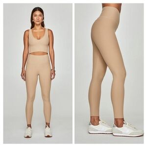 Carbon38 High Rise Leggings Size Small Sandy Brown